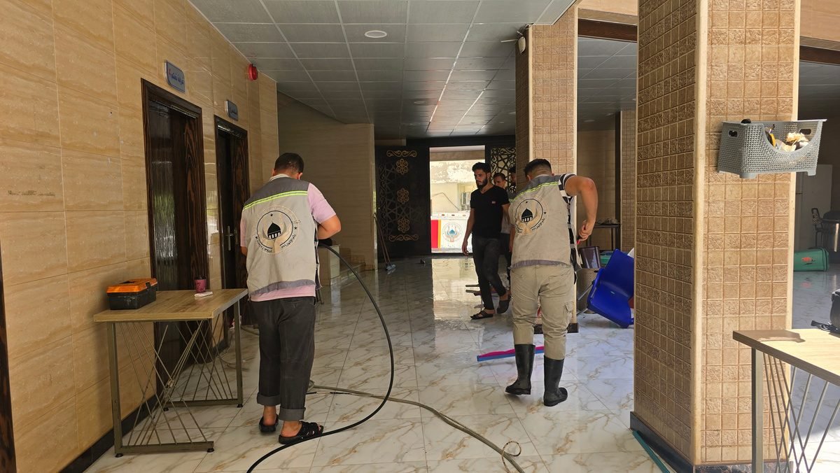 أعمال صيانة داخل ثانوية شرعية